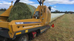 Tubeline TL50 wrapping round bales