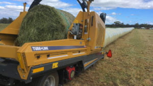 Tubeline TL50 wrapping round bales