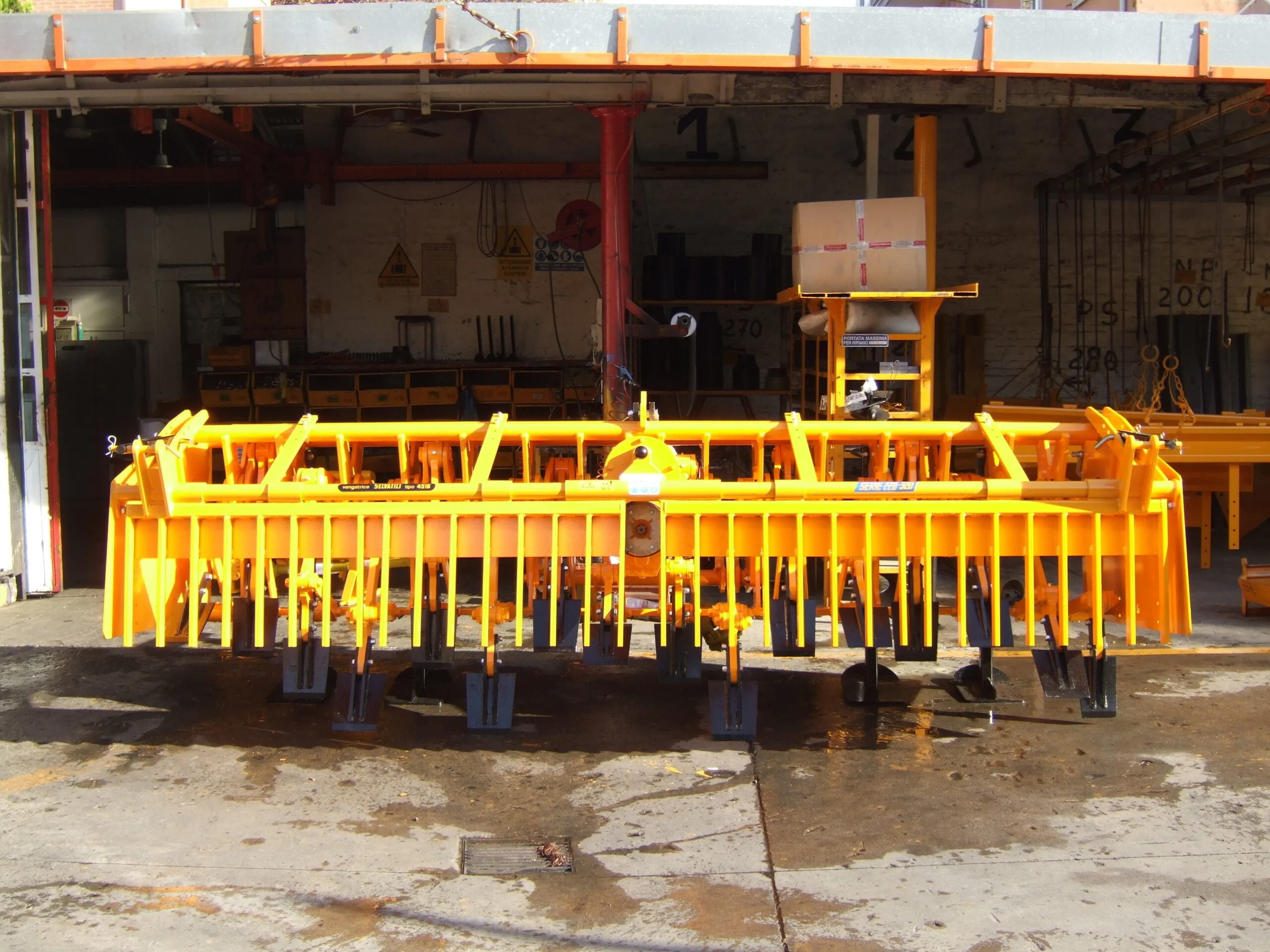 SELVATICI PTO -DRIVEN SPADING MACHINES - SERIE 220.250 - Image 3