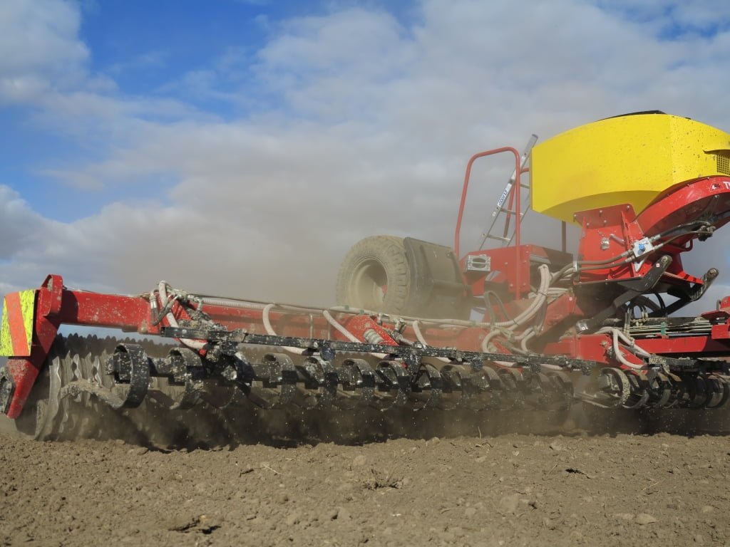 APV Pneumatic Seeders AMIA