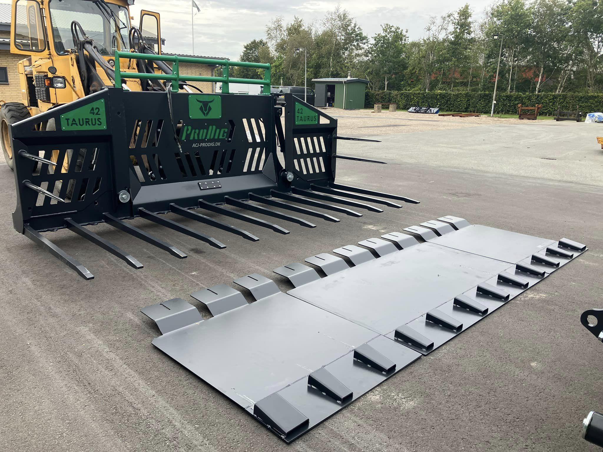 ProDig Folding Grass Fork - Image 15